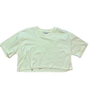 Zara Women’s Yellow Pullover Top Crewneck Casual Cropped tee Sz M